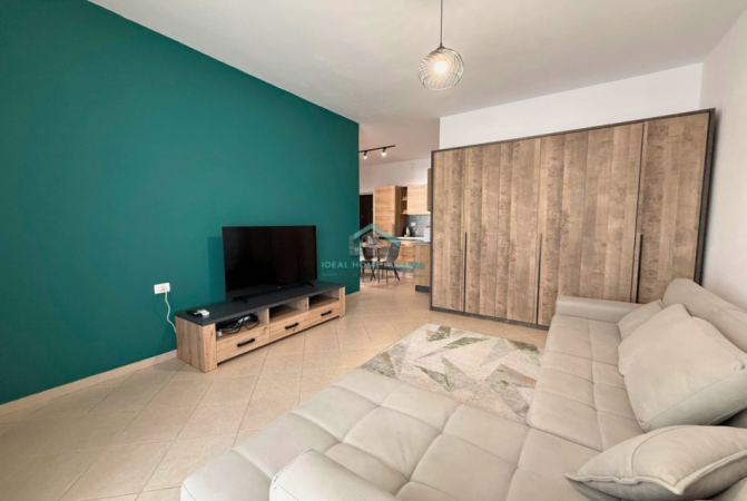 Vlore, shitet apartament 1+1+Ballkon Kati 5, 82 m² 115.000 € (ALBANO-ROMINA)