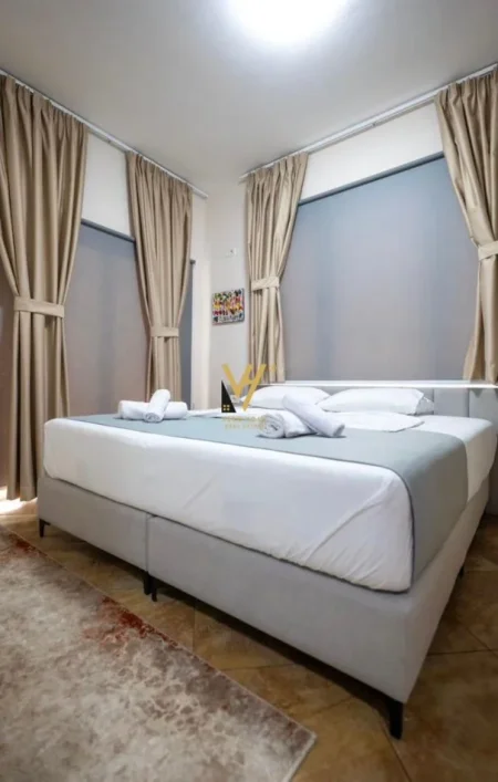 Tirane, jepet me qera apartament 2+1 Kati 3, 95 m² 600 € (KODRA E DIELLIT ELEONORA)