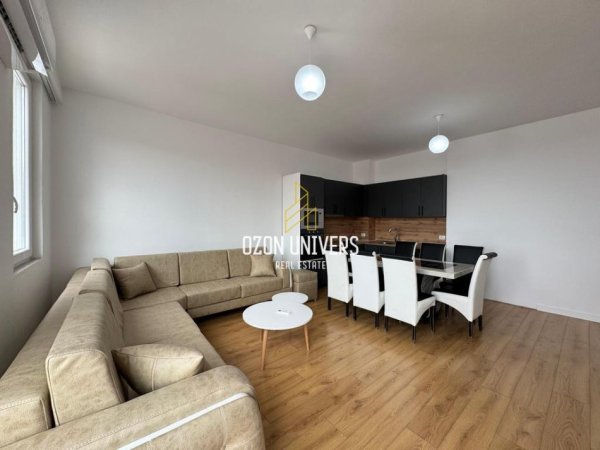 Tirane, jepet me qera apartament 2+1+Ballkon Kati 4, 115 m² 550 € (pranë Vilës L, Astir)
