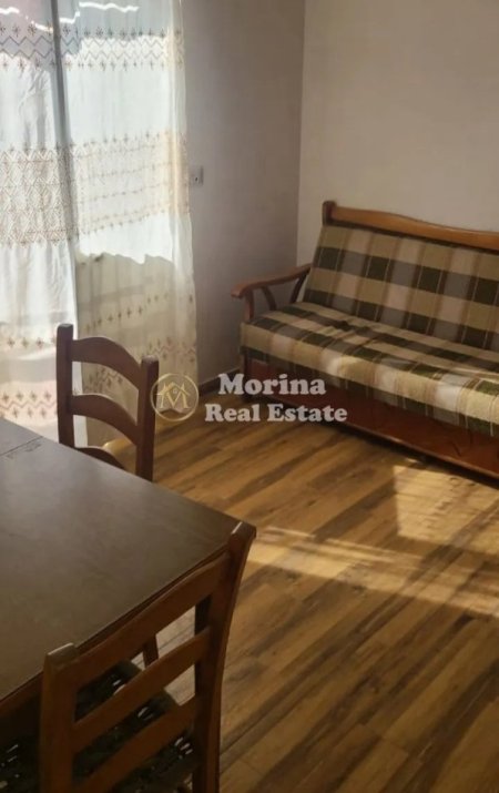 Tirane, jepet me qera shtepi 1+1 Kati 2, 53 m² 300 € (Ali Demi)