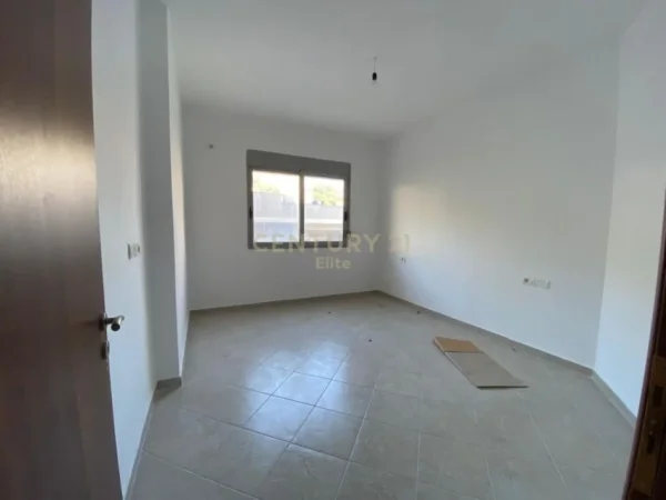Sarande, shitet 2+1 Kati 3, 93 m² 110.000 € (Rruga e Pestë, Sarandë)