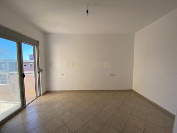 Sarande, shitet apartament 1+1 Kati 3, 80 m² 95.000 € (Rruga e Pestë, Sarandë)