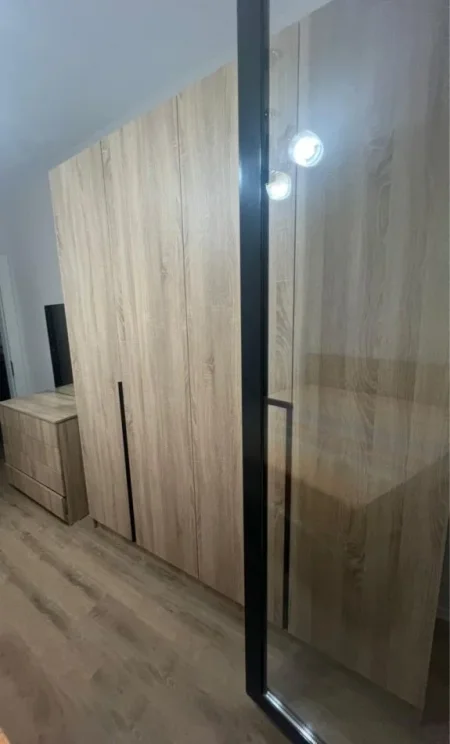 Tirane, jepet me qera apartament 1+1 Kati 4, 69 m² 350 € (Kamez)