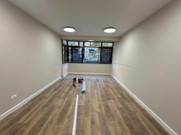Tirane, shitet apartament 3+1 Kati 2, 109 m² 268.000 € (RRUGA E KOSOVAREVE)