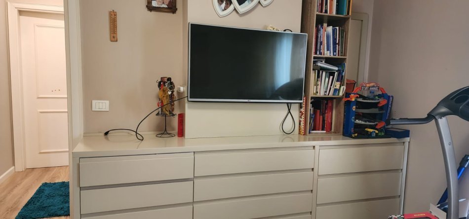 Tirane, jepet me qera apartament 2+1+Ballkon Kati 6, 100 m² 700 € (Ish Fusha e Aviacionit)