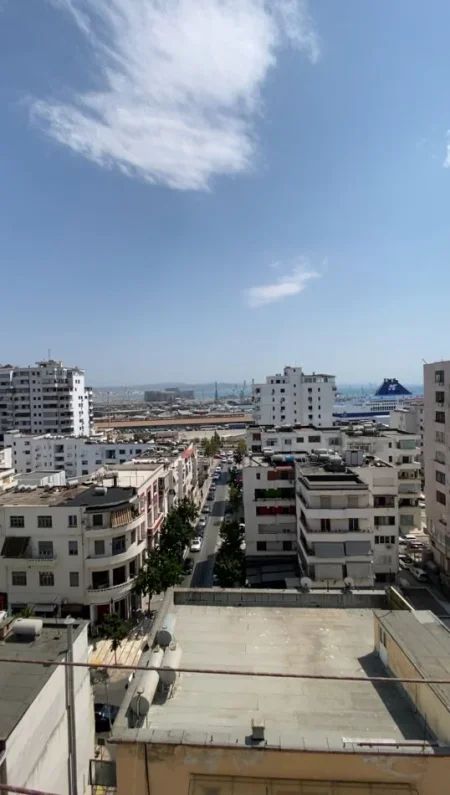 Durres, shitet apartament 2+1+Aneks+Ballkon Kati 9, 103 m² 165.000 € (Rruga Egnatia)