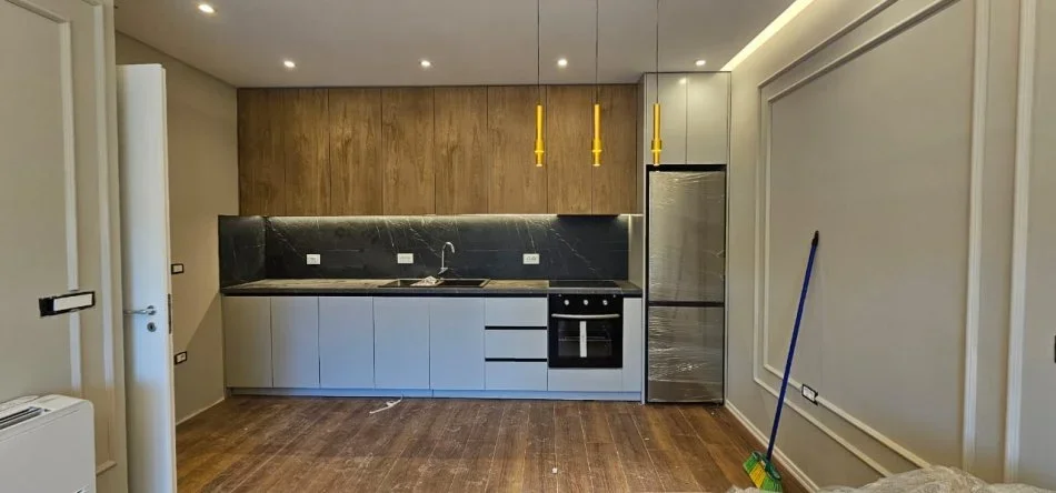 APARTAMENT  2+1+2 +POST PARKIMI 📍KODRA E DIELLIT 1000 €