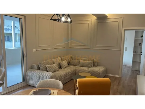 Durres, shitet apartament 2+1+Aneks+Ballkon Kati 6, 106 m² 145.000 € 