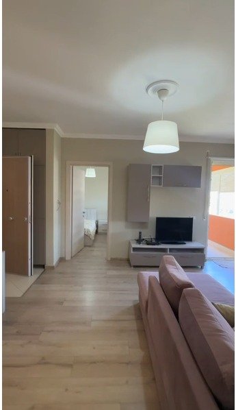 Tirane, jepet me qera apartament 1+1+Aneks+Ballkon Kati 6, 68 m² 600 € (Liqeni Thate)