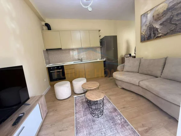 Tirane, shitet apartament 1+1 Kati 4, 61 m² 89.000 € (NELA 6)