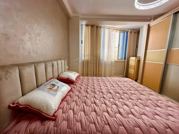 Tirane, shes apartament 1+1 Kati 1, 76 m² 140.000 € 