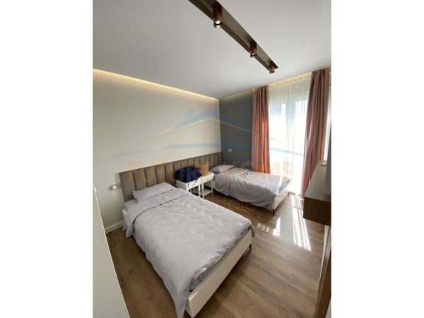 0683487469 Tirane, shitet apartament 3+1 Kati 5, 138 m² 280.000 € (Kompleksi Jolla , Astir)