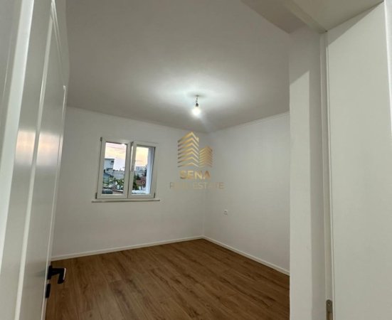 Tirane, shitet apartament 1+1 Kati 3, 55 m² 153.000 € (prane Ministrise se Drejtesise)