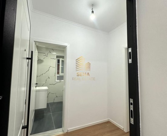 Tirane, shitet apartament 1+1 Kati 3, 55 m² 153.000 € (prane Ministrise se Drejtesise)