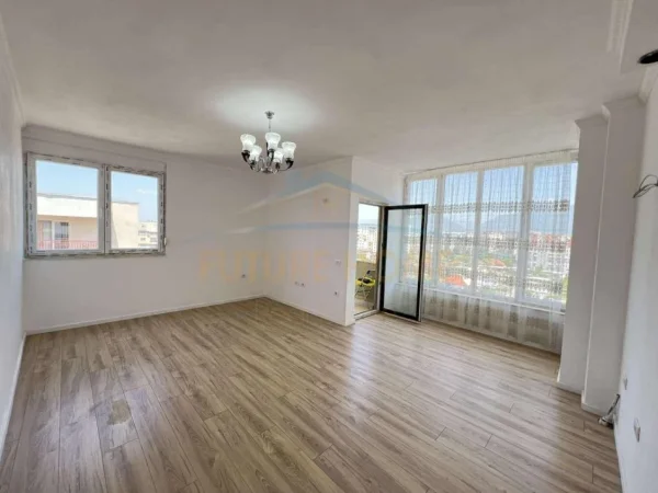 Tirane, shes apartament 1+1 Kati 9, 65 m² 86.000 € (Besim Alla)