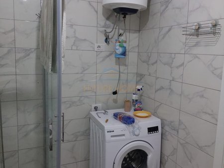 Tirane, jepet me qera apartament 2+1 Kati 2, 90 m² 500 € 