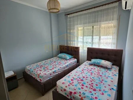 Tirane, jepet me qera apartament 2+1 Kati 3, 100 m² 750 € 