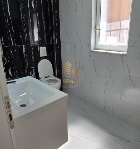 Tirane, shitet apartament 1+1 Kati 2, 53 m² 110.000 € (Rruga Muhamet Gjollesha)