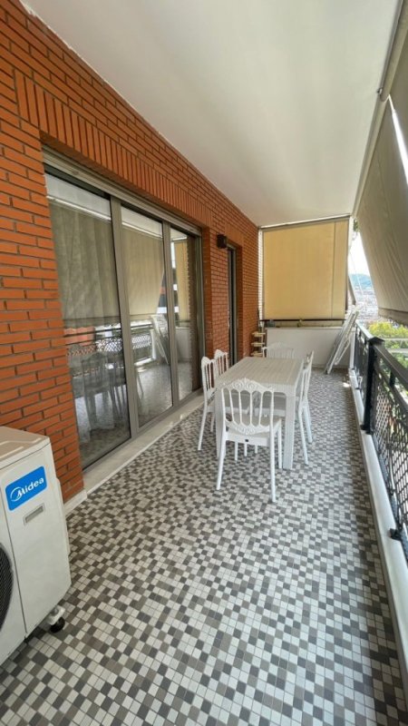 Tirane, jepet me qera apartament 2+1 Kati 7, 122 m² 1.300 € (Delijorgj)