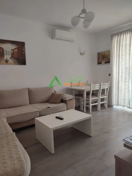Tirane, shitet apartament 2+1+Ballkon Kati 3, 58 m² 140.000 € (Vasil Shanto)