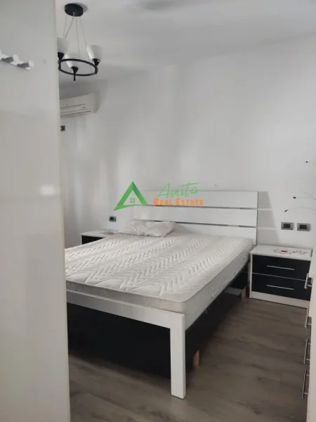 Tirane, shitet apartament 2+1+Ballkon Kati 3, 58 m² 140.000 € (Vasil Shanto)