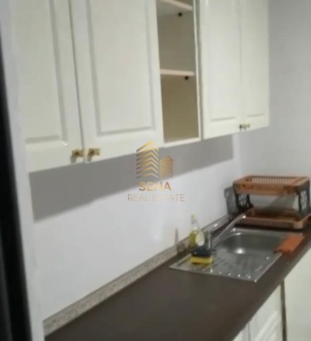 Tirane, jepet me qera apartament 1+1 Kati 5, 70 m² 500 € (Mbrapa Shkolles Vasil Shanto)