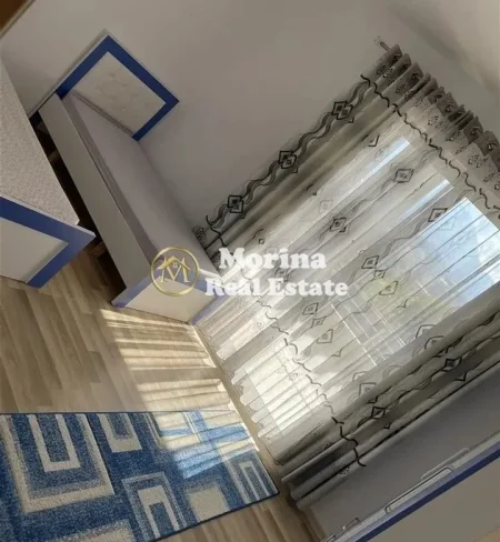 Tirane, shitet apartament 3+1+Ballkon Kati 2, 140 m² 280.000 € (Kinostudio)