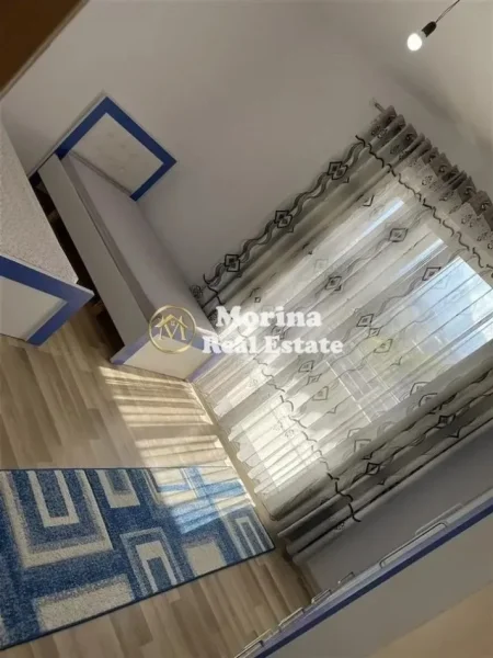 Tirane, shitet apartament 3+1+Ballkon Kati 2, 140 m² 280.000 € (Kinostudio)