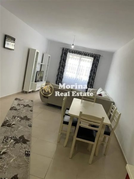 Tirane, shitet apartament 3+1+Ballkon Kati 2, 140 m² 280.000 € (Kinostudio)
