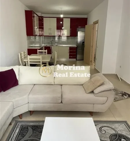 Tirane, shitet apartament 3+1+Ballkon Kati 2, 140 m² 280.000 € (Kinostudio)