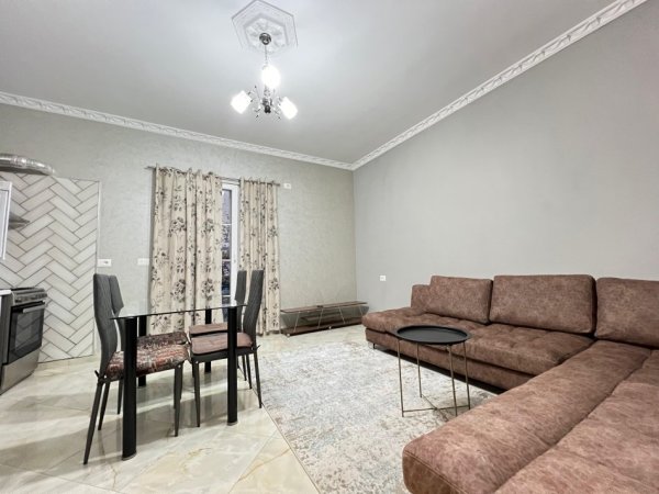 Tirane, jepet me qera apartament 2+1 Kati 5, 50.000 € 