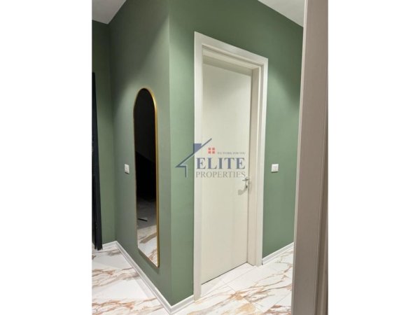 Tirane, jepet me qera apartament 2+1+Ballkon Kati 4, 100 m² 800 € (Don Bosko)