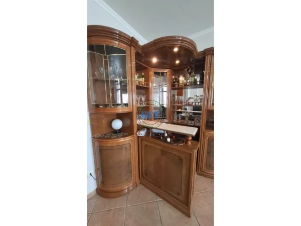 Durres, jepet me qera apartament 2+1+Ballkon Kati 1, 100 m² 600 € (Vollga)