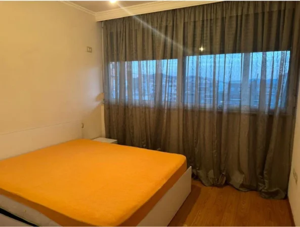 Tirane, jepet me qera apartament 1+1+Ballkon Kati 6, 70 m² 560 € (21 DHJETORI)