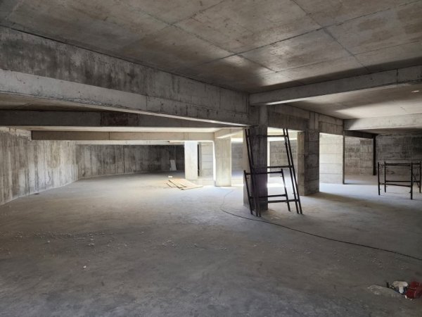 Tirane, shitet garazh | post parkimi Kati -2, 38 m² 