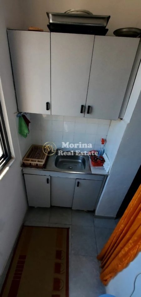 Tirane, jepet me qera apartament 1+1 Kati 4, 48 m² 380 € (Selvia)