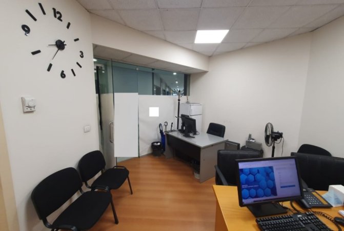 Tirane, shitet zyre Kati 0, 45 m² 185.000 € 