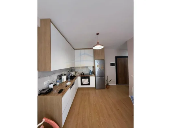 Shitet, Apartament 2+1, Univers City