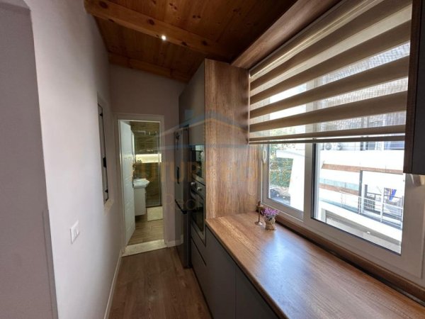 Tirane, jepet me qera apartament 2+1 Kati 3, 80 m² 700 € (Rr. Gjon Muzaku)
