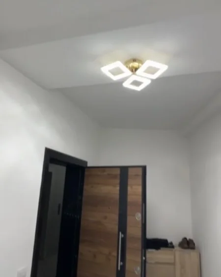 Tirane, jepet me qera apartament 2+1 Kati 3, 97 m² 530 € 