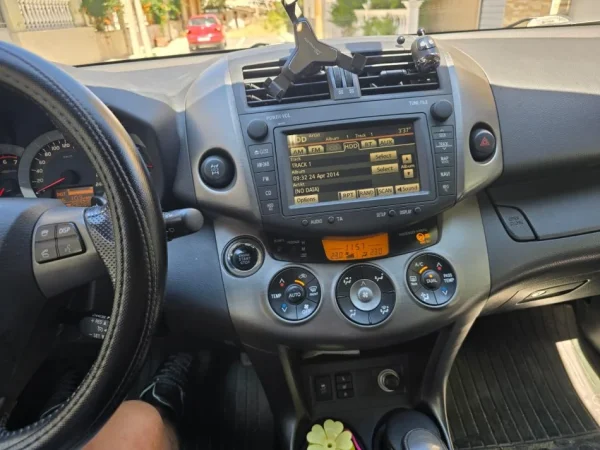 Korce, shes makine Toyota , Rav4 Nafte, kafe automatik Kondicioner 280.000 km 8.700 €