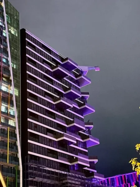 Tirane, shitet apartament 3+1+Ballkon Kati 9, 170 m² 781.000 € (Vertikal Forest)