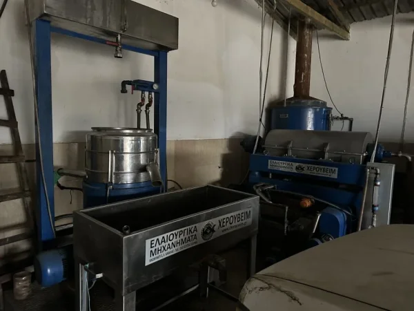 Mallakaster, shes Fabrik Vaji 60.000 €