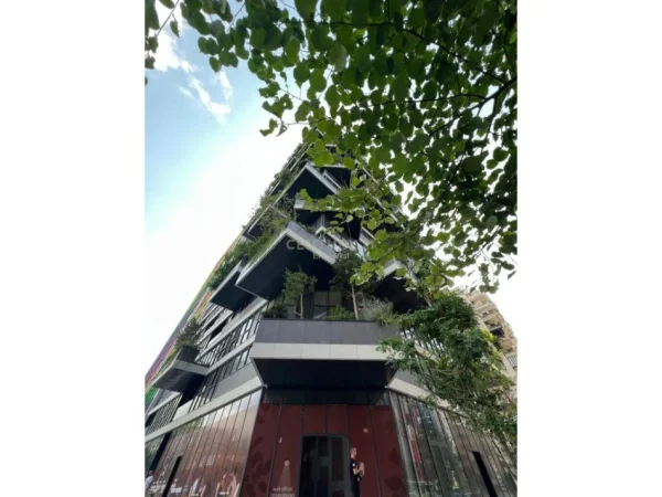 Tirane, shitet apartament 3+1+Aneks+Ballkon Kati 9, 174 m² 781.000 € (Stadiumi Arena)