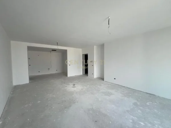 Tirane, shitet apartament 3+1+Aneks+Ballkon Kati 9, 174 m² 781.000 € (Stadiumi Arena)