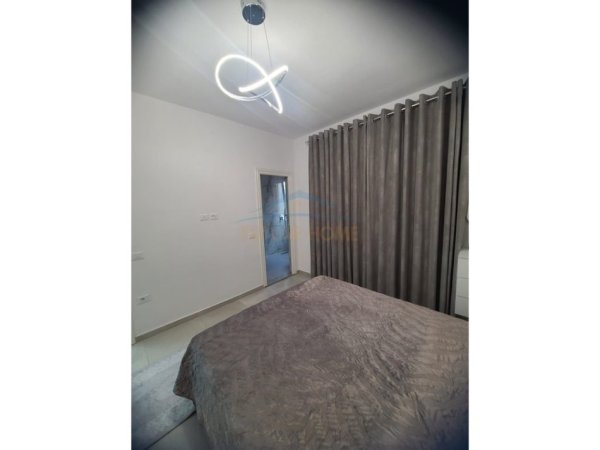 Tirane, shitet apartament 3+1+Ballkon Kati 4, 93 m² 160.000 € (Paskuqan)