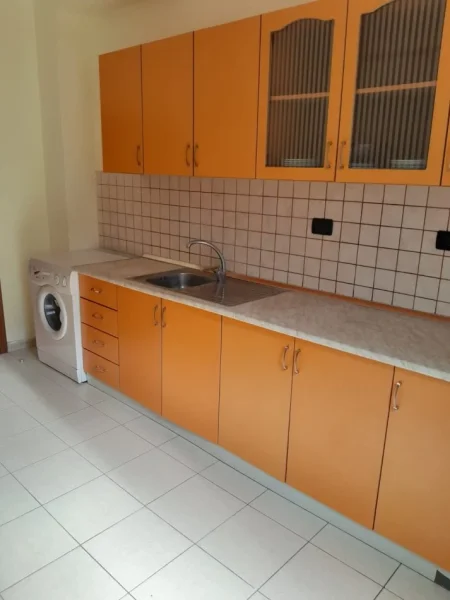 Durres, shitet apartament 2+1+Ballkon Kati 3, 92 m² 120.000 € (Durres)