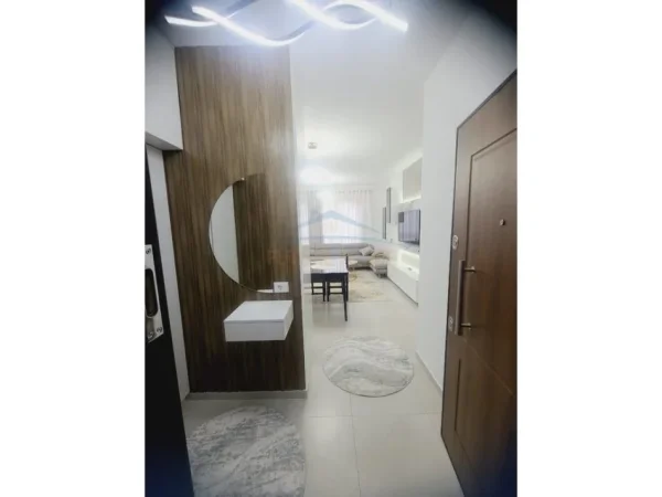 Tirane, shitet apartament 3+1+Ballkon Kati 4, 93 m² 160.000 € (Paskuqan, Tirane)