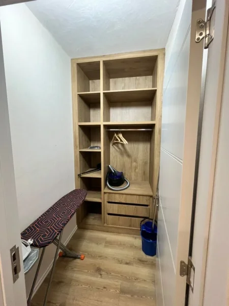 Vollga, shitet apartament 1+1+Ballkon Kati 7, 95 m² 290.000 € (Durres)