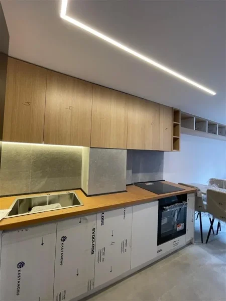 Tirane, shitet apartament duplex 1+1 Kati 1, 70 m² 95.000 € (GOLDEN PARK 3)